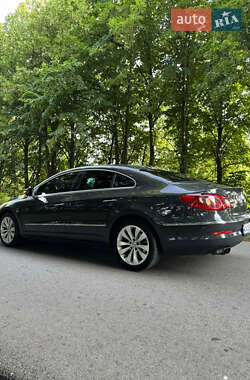 Купе Volkswagen CC / Passat CC 2011 в 