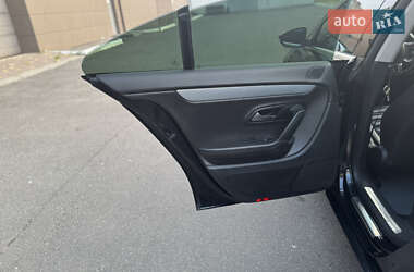 Купе Volkswagen CC / Passat CC 2012 в 