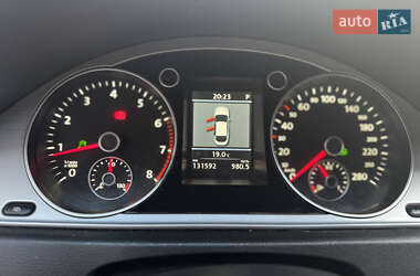 Купе Volkswagen CC / Passat CC 2012 в 