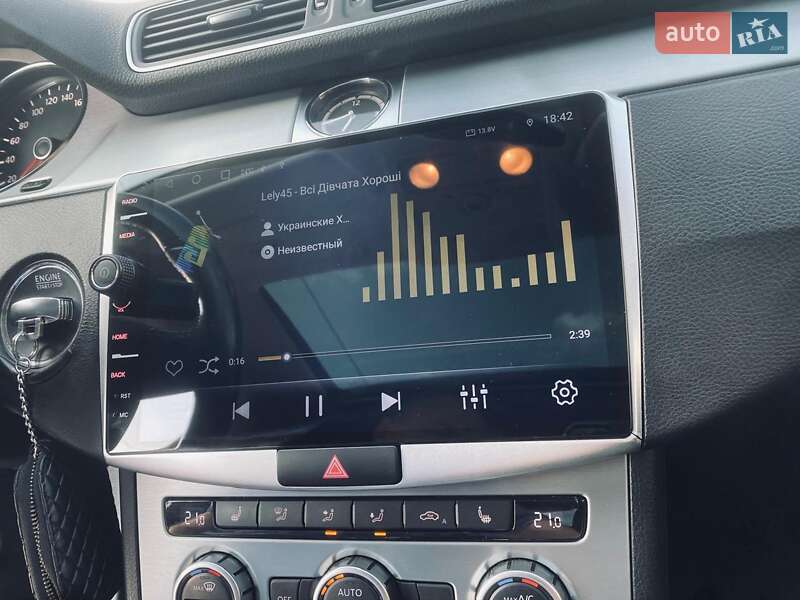 Купе Volkswagen CC / Passat CC 2013 в Дніпрі