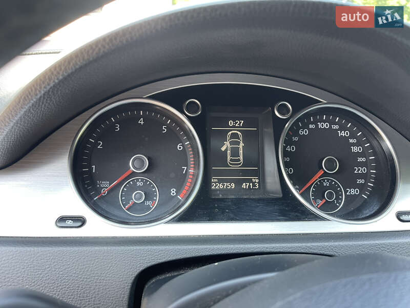 Купе Volkswagen CC / Passat CC 2010 в Хмельницком