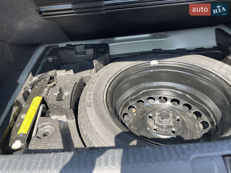 Купе Volkswagen CC / Passat CC 2010 в Киеве