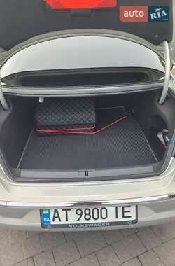 Купе Volkswagen CC / Passat CC 2009 в 