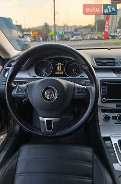 Купе Volkswagen CC / Passat CC 2013 в 
