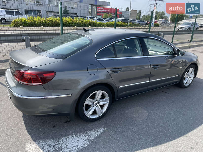 Купе Volkswagen CC / Passat CC 2016 в 