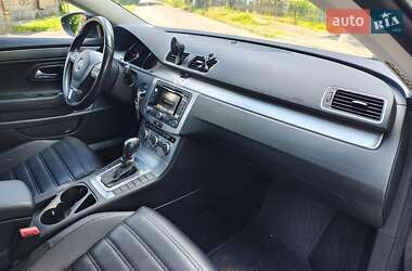 Купе Volkswagen CC / Passat CC 2013 в 