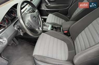 Купе Volkswagen CC / Passat CC 2012 в 