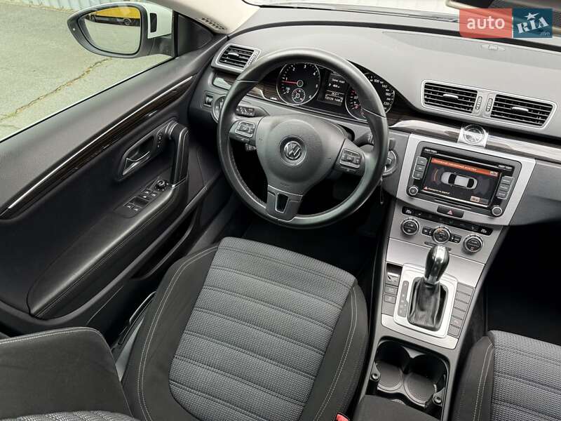 Купе Volkswagen CC / Passat CC 2012 в Днепре