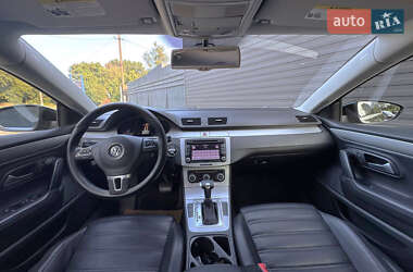 Купе Volkswagen CC / Passat CC 2009 в 