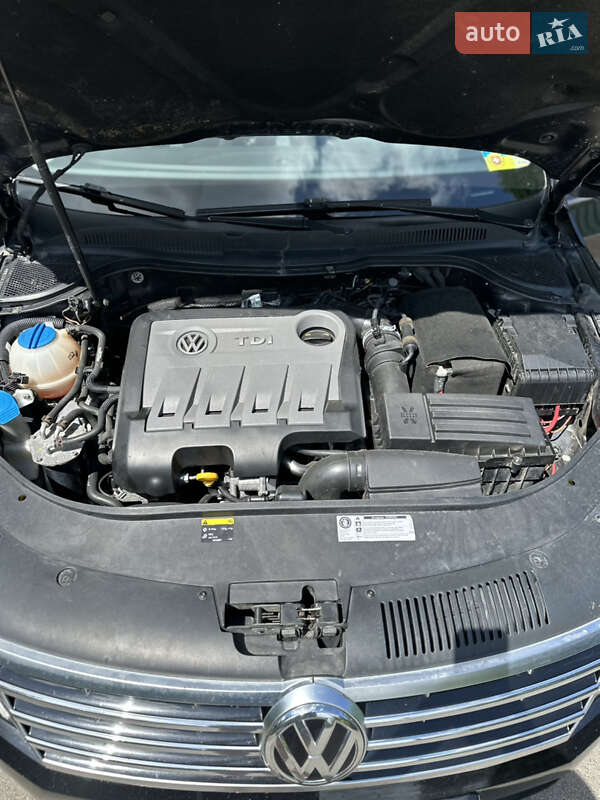 Купе Volkswagen CC / Passat CC 2013 в Ровно