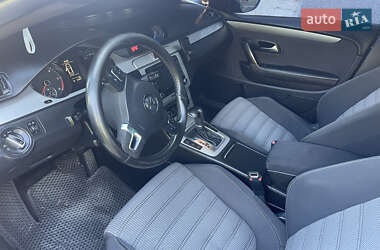 Купе Volkswagen CC / Passat CC 2009 в 