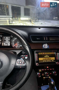 Купе Volkswagen CC / Passat CC 2013 в 