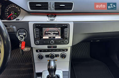 Купе Volkswagen CC / Passat CC 2013 в 