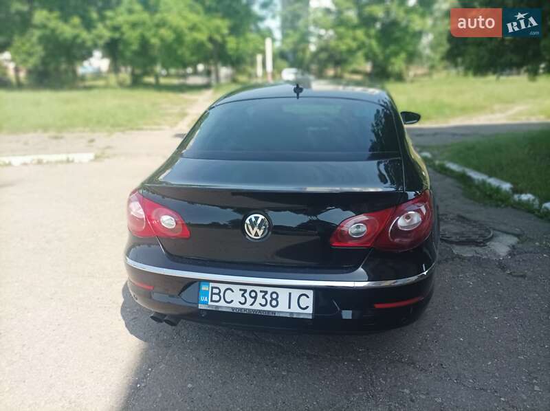 Купе Volkswagen CC / Passat CC 2008 в Дрогобичі