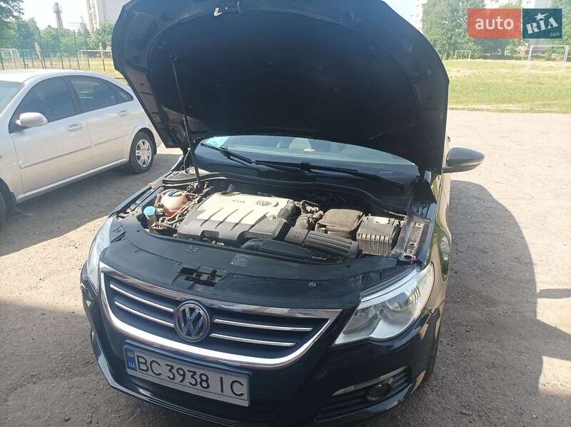 Купе Volkswagen CC / Passat CC 2008 в Дрогобичі