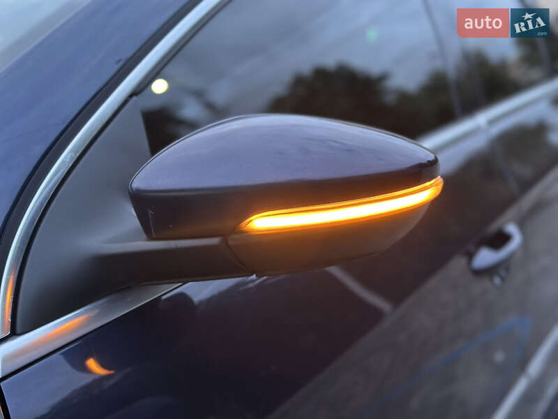 Купе Volkswagen CC / Passat CC 2012 в Харкові