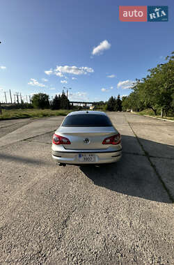 Купе Volkswagen CC / Passat CC 2010 в 