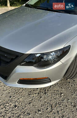 Купе Volkswagen CC / Passat CC 2010 в 