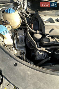 Купе Volkswagen CC / Passat CC 2010 в 