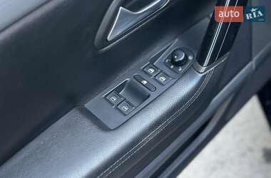 Купе Volkswagen CC / Passat CC 2014 в 