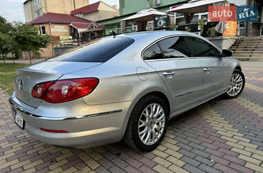 Купе Volkswagen CC / Passat CC 2012 в 