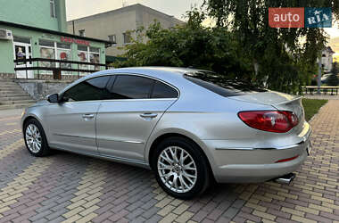 Купе Volkswagen CC / Passat CC 2012 в 