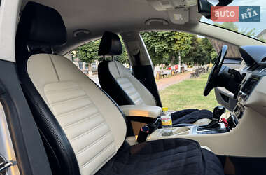 Купе Volkswagen CC / Passat CC 2012 в 