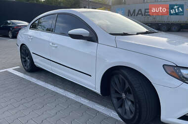 Купе Volkswagen CC / Passat CC 2014 в 