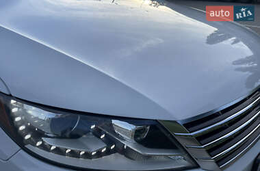 Купе Volkswagen CC / Passat CC 2014 в 