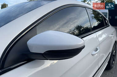 Купе Volkswagen CC / Passat CC 2014 в 