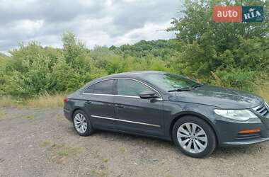 Купе Volkswagen CC / Passat CC 2011 в 