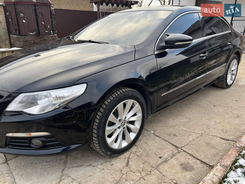 Купе Volkswagen CC / Passat CC 2009 в Залещиках