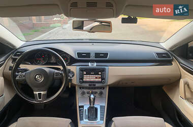 Купе Volkswagen CC / Passat CC 2012 в 