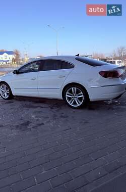 Купе Volkswagen CC / Passat CC 2013 в 
