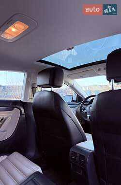Купе Volkswagen CC / Passat CC 2013 в 