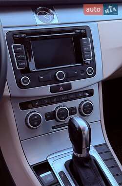 Купе Volkswagen CC / Passat CC 2013 в 