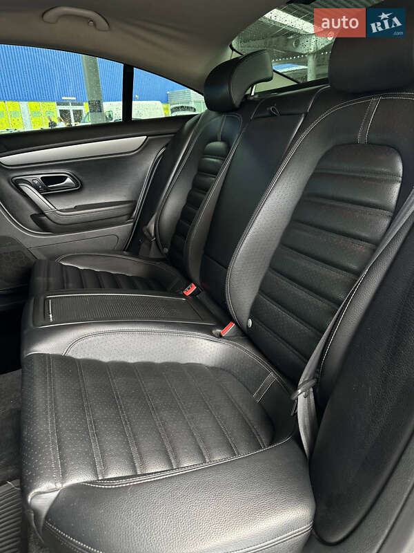Купе Volkswagen CC / Passat CC 2011 в Запорожье