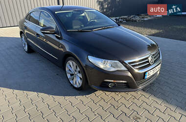 Купе Volkswagen CC / Passat CC 2009 в Луцьку