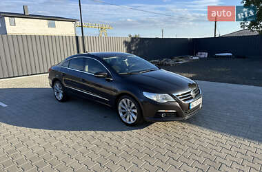 Купе Volkswagen CC / Passat CC 2009 в 