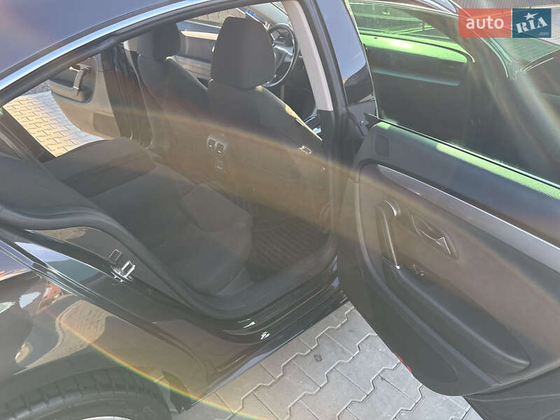 Купе Volkswagen CC / Passat CC 2009 в Луцке