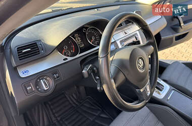 Купе Volkswagen CC / Passat CC 2009 в 