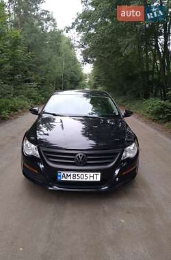 Купе Volkswagen CC / Passat CC 2010 в Радомишлі