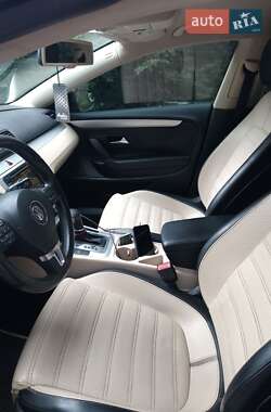 Купе Volkswagen CC / Passat CC 2010 в 