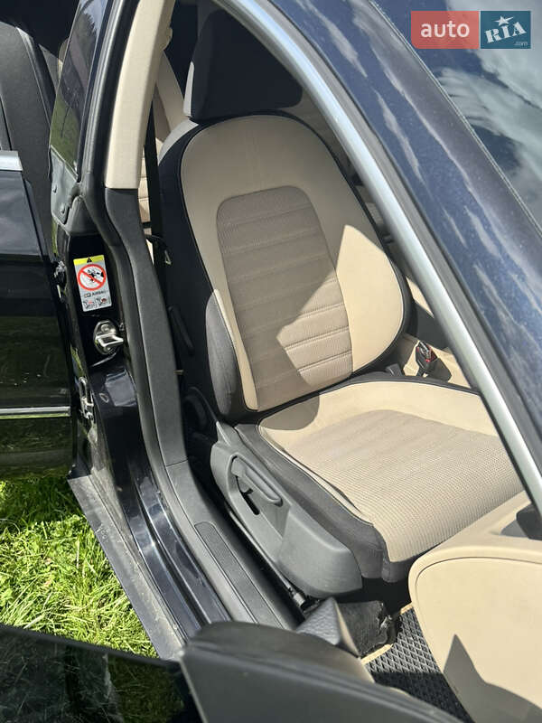 Купе Volkswagen CC / Passat CC 2008 в Бориславе