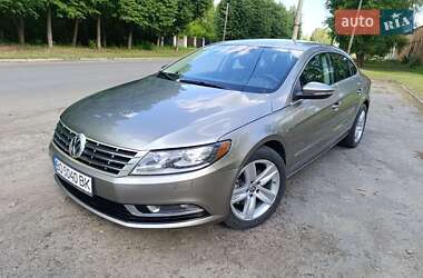 Купе Volkswagen CC / Passat CC 2013 в Золотоноше