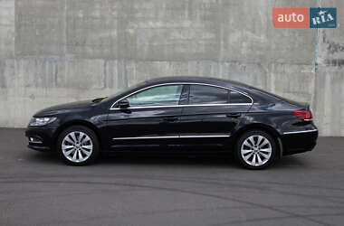 Купе Volkswagen CC / Passat CC 2013 в 