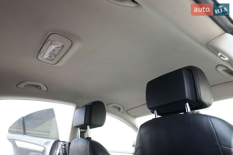 Купе Volkswagen CC / Passat CC 2013 в Львове