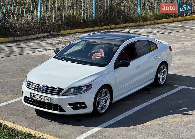 Купе Volkswagen CC / Passat CC 2015 в Львові