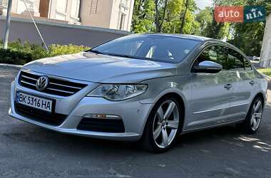 Купе Volkswagen CC / Passat CC 2008 в Кам'янському