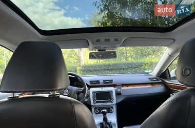 Купе Volkswagen CC / Passat CC 2008 в 